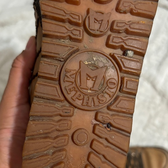 Mephisto Rainbow lace-up shoes in brown leather - Picture 8 of 13